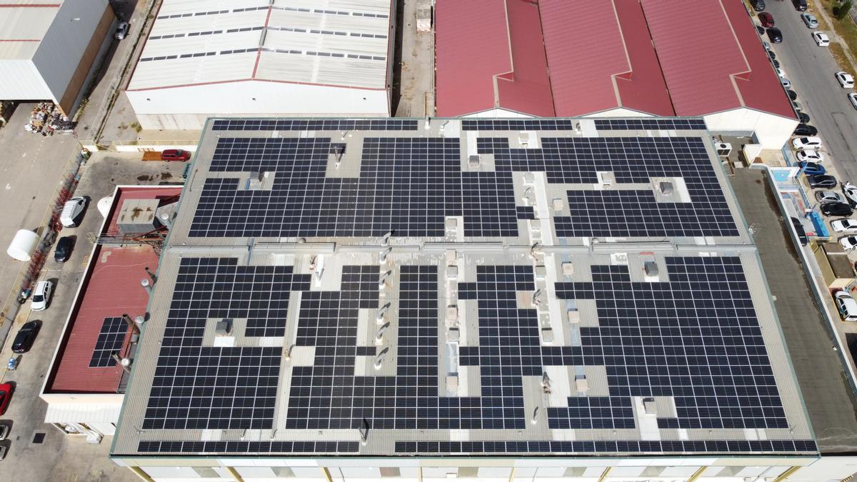 Proyecto de Quantica Renovables para Ilunion, de +415 kWP.