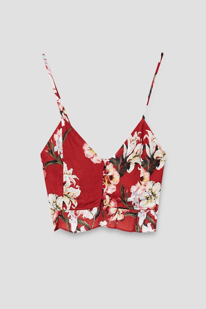 'It list' de julio: 'Top cropped', de Pull & Bear, 9,99 euros