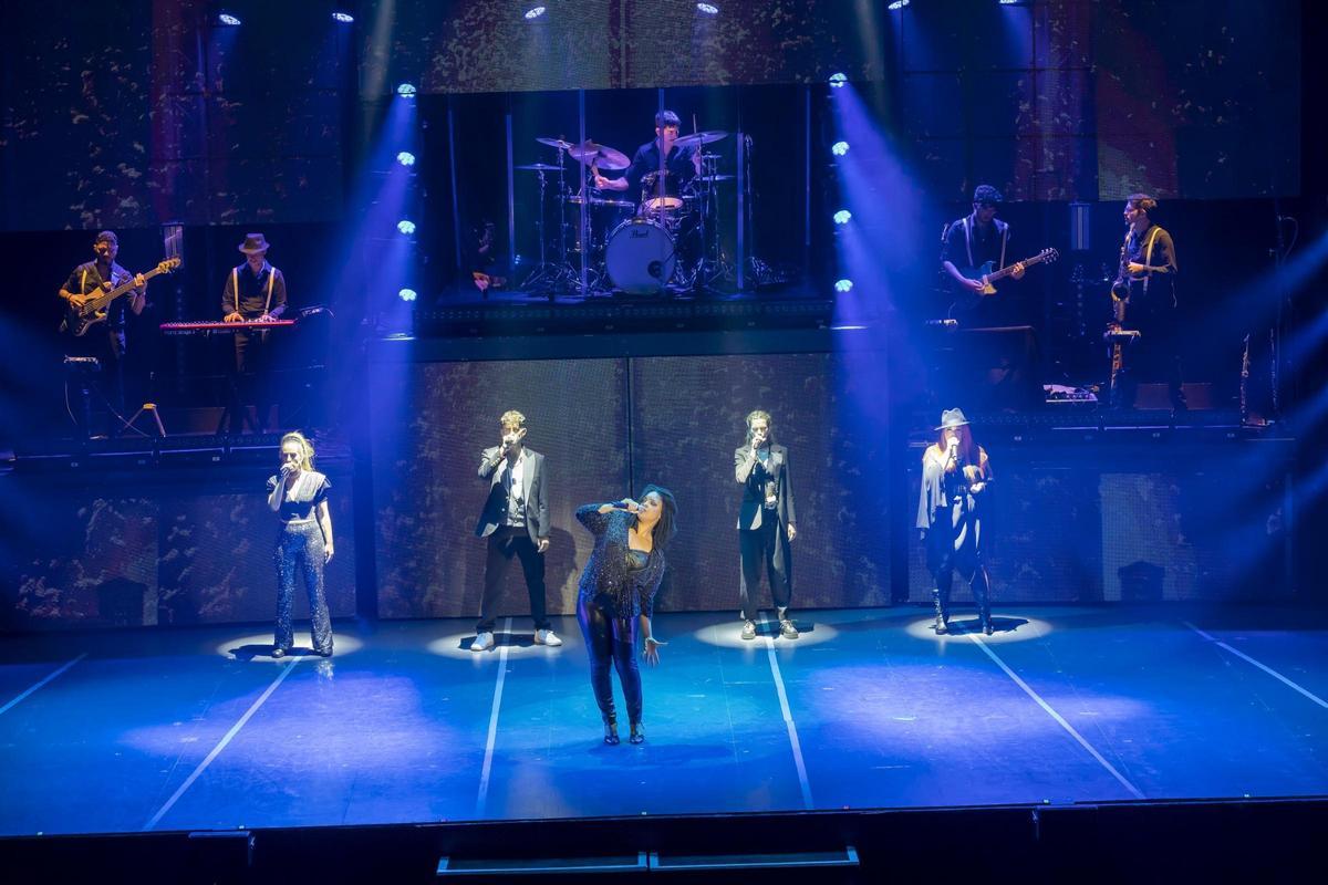 "Cruz de Navajas, el último Mecano" en el Teatro Municipal de Torrevieja