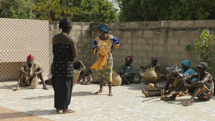 Festival MiradasDoc: À la Recherche DAline Corto internacional