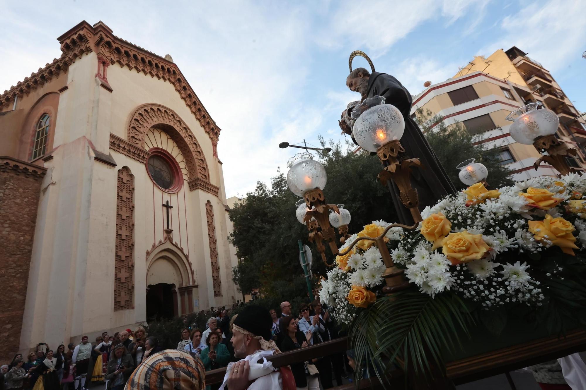 Visita de la Virgen del Lledó a la parroquia de la Sagrada Familia de Castelló