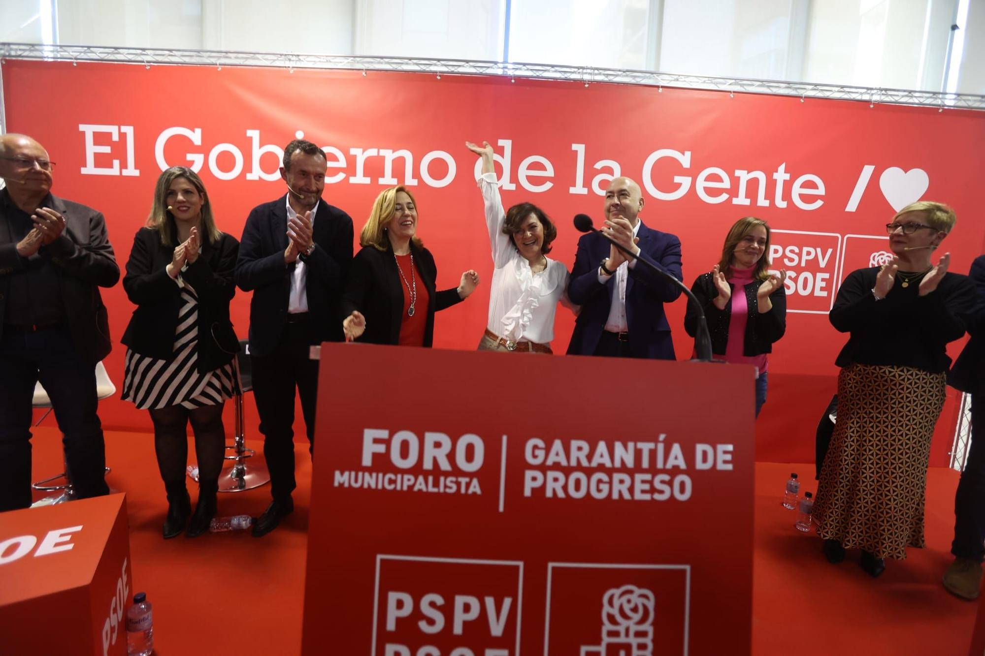 Finaliza foro municipalismo PSOE en Elche con Carmen Calvo