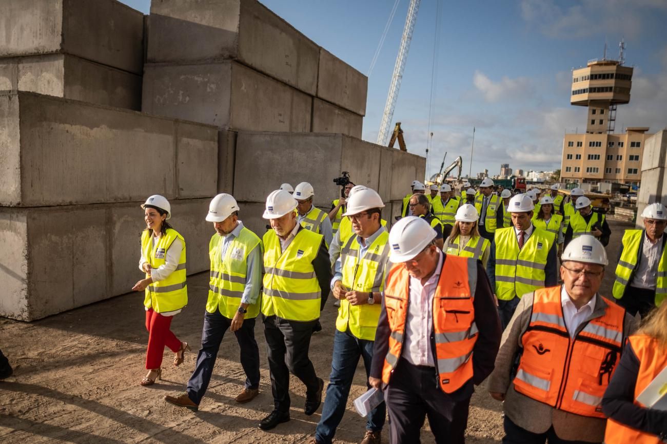 Visita del presidente del Gobierno a las obras del litoral de Valleseco