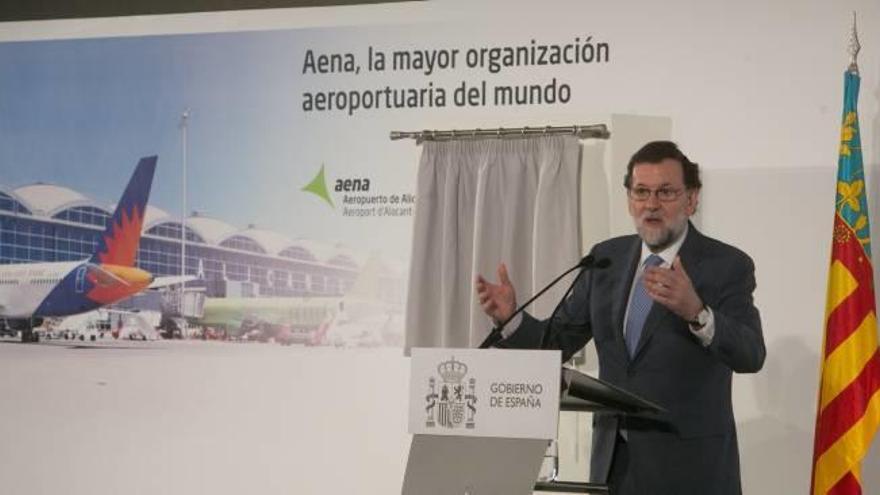 Mariano Rajoy vuelve a la provincia en el peor momento para el PP