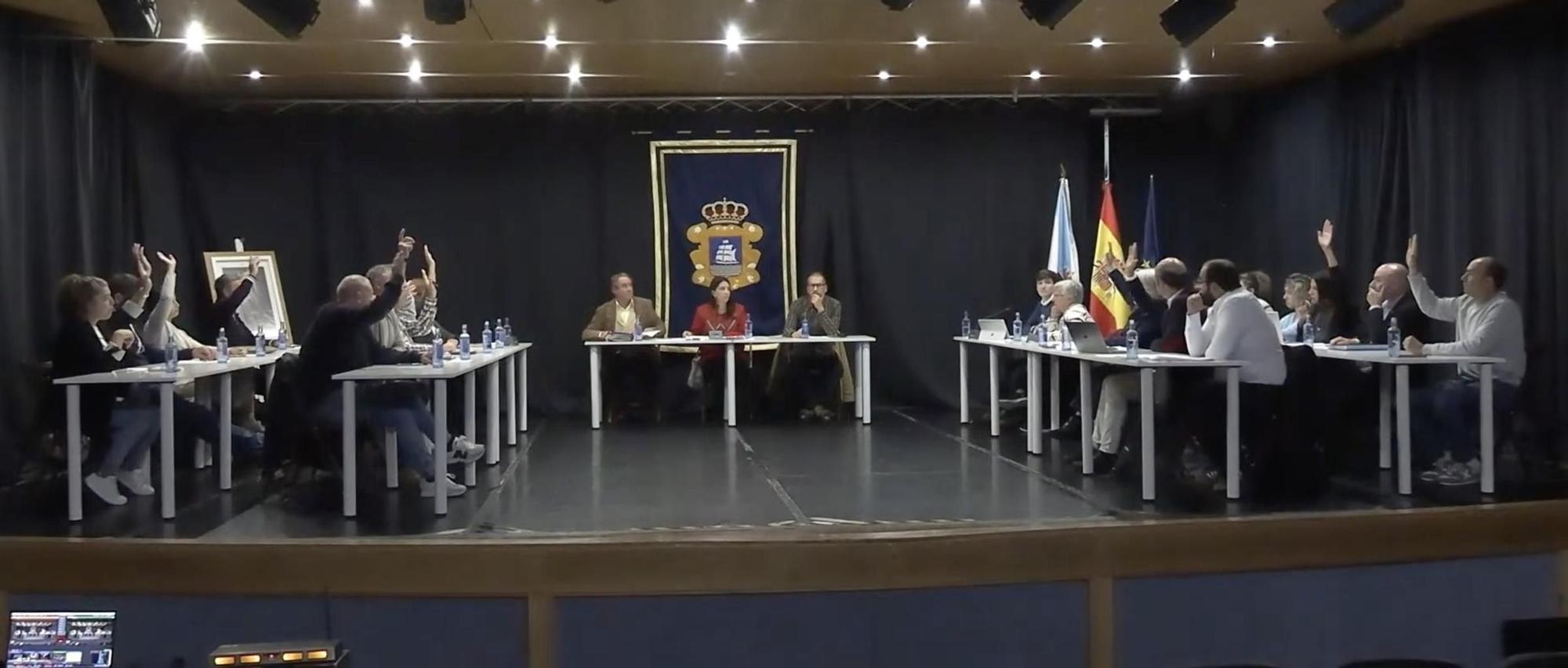 Pleno de organización do novo goberno de Ribeira.