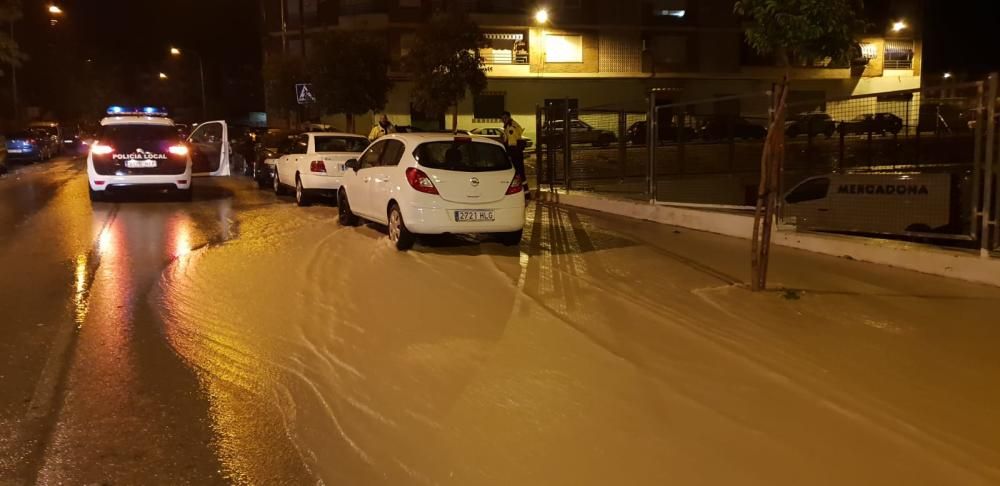 Las precipitaciones causan arrastres y cortes de carreteras en la Vega Alta