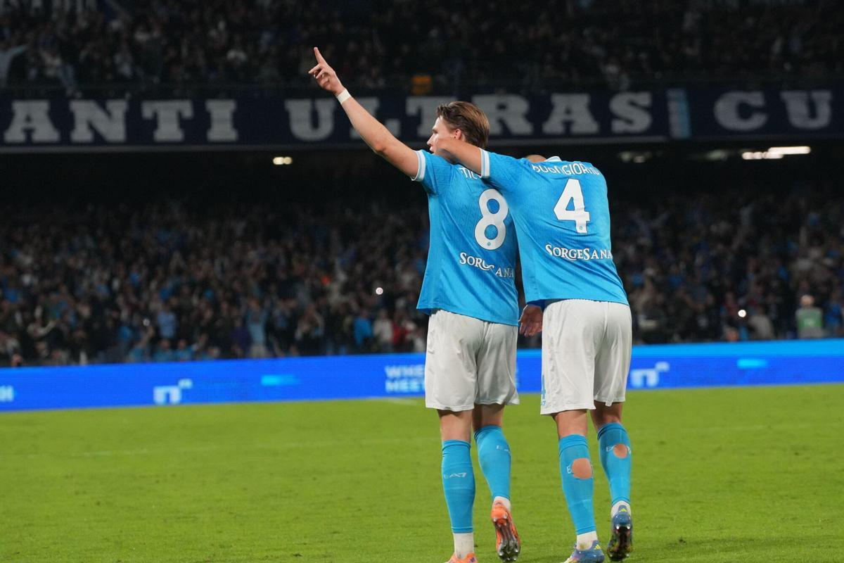 McTominay celebra su gol ante el Inter de Milán