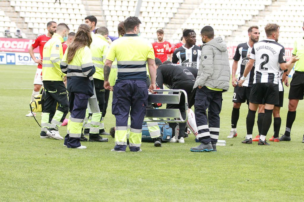 El Real Murcia no levanta cabeza (0-0)