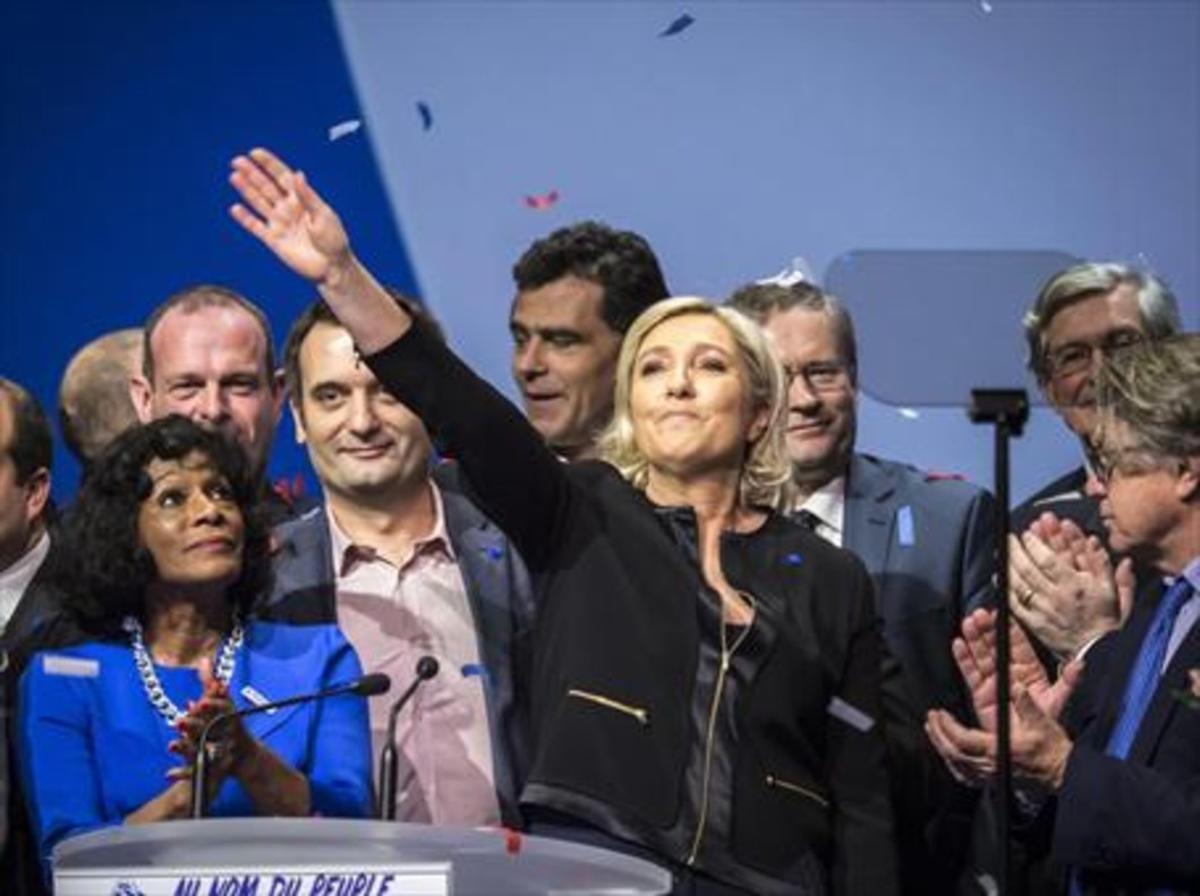 MITIN EN LYÓN Marine Le Pen, en el mitin de ayer en Lyón.