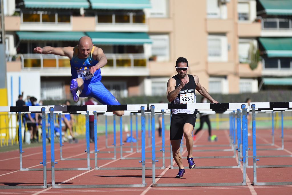 Atletismo nacional Máster sábado en la pista de Atletismo de Cartagena