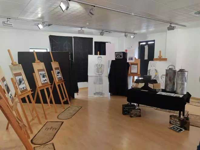 Exposición sobre el Holocausto hecha por alumnos del IES La Noria de Monforte