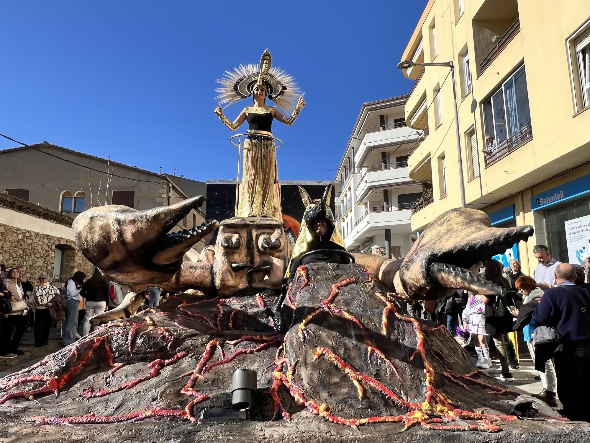 Troba't a les imatges del Carnaval de l'Escala