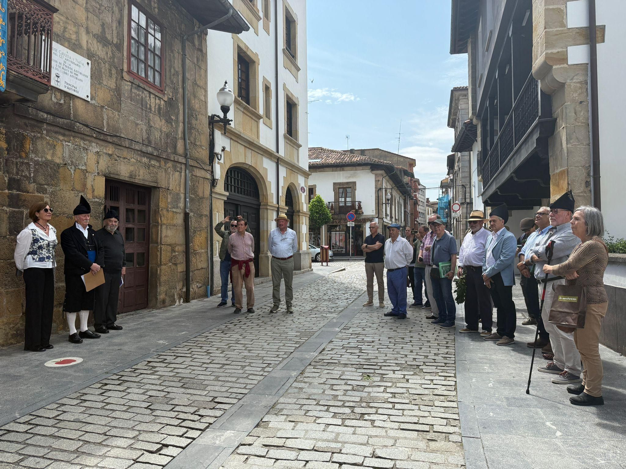 Así fue el homenaje a José Caveda y Nava en Villaviciosa