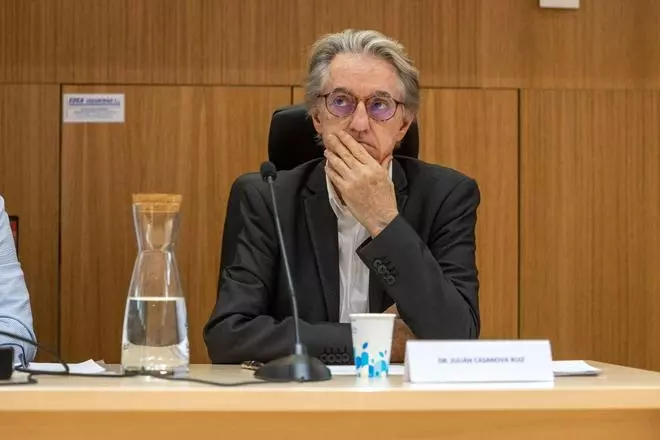 En imágenes I Homenaje de la Universidad de Zaragoza a Julián Casanova por su jubilación