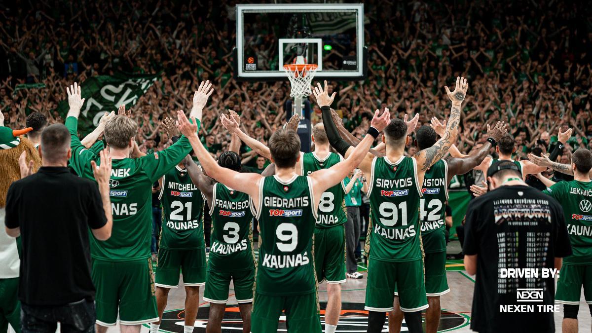 Sirvydis ha caído de pie en el 'templo' de Kaunas