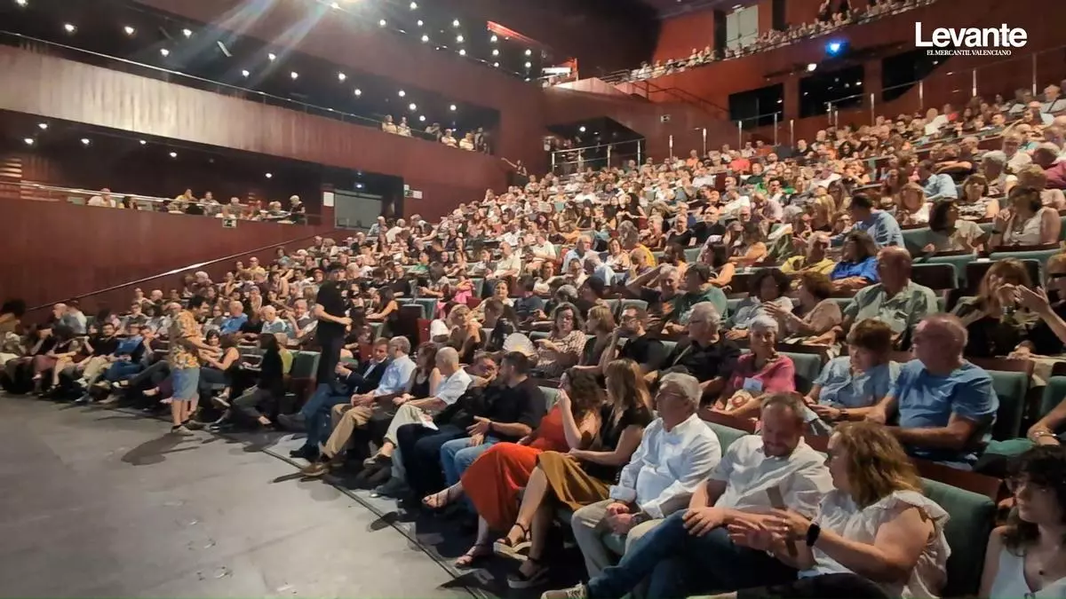 Seràs per sempre: un "road trip" para redescubrir a Estellés