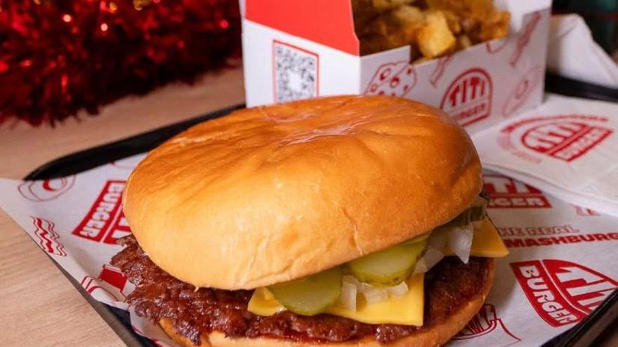 Esta es la hamburguesería que ofrece patatas ilimitadas en Córdoba