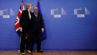 Las criticas a los diputados sobre la gestión del 'brexit' se vuelven contra May