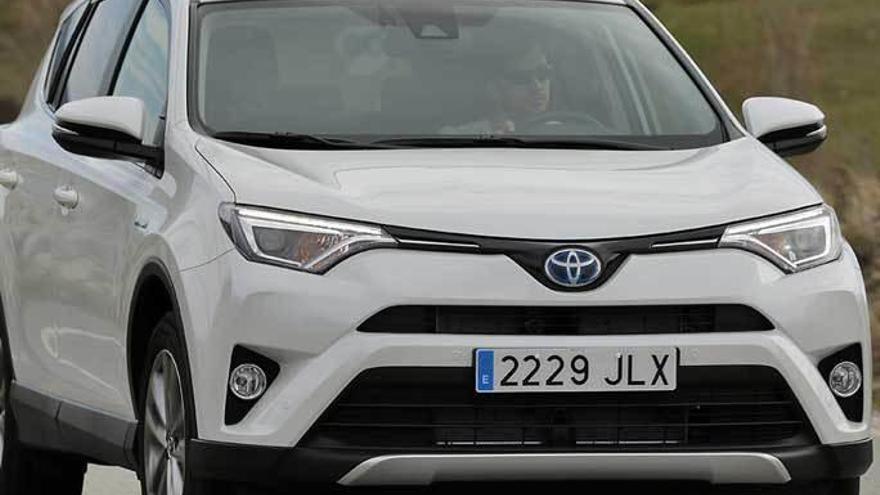 Toyota RAV4 Hybrid.