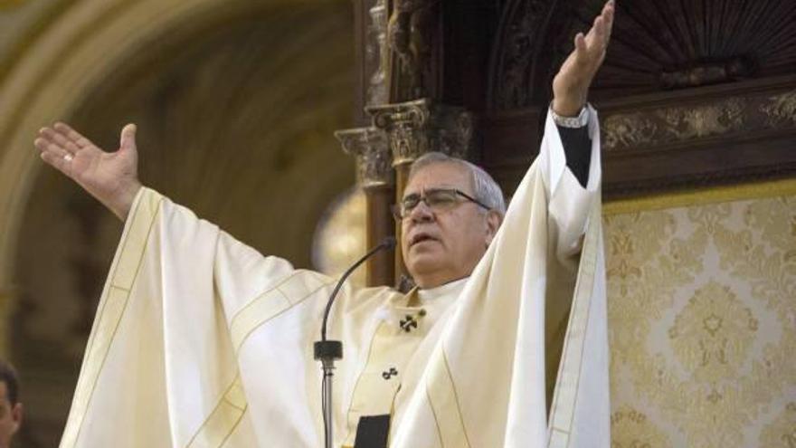 Martínez, un arzobispo mediático a su pesar