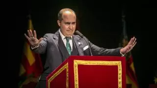 Óscar López, mantenedor de los Moros y Cristianos de Elche
