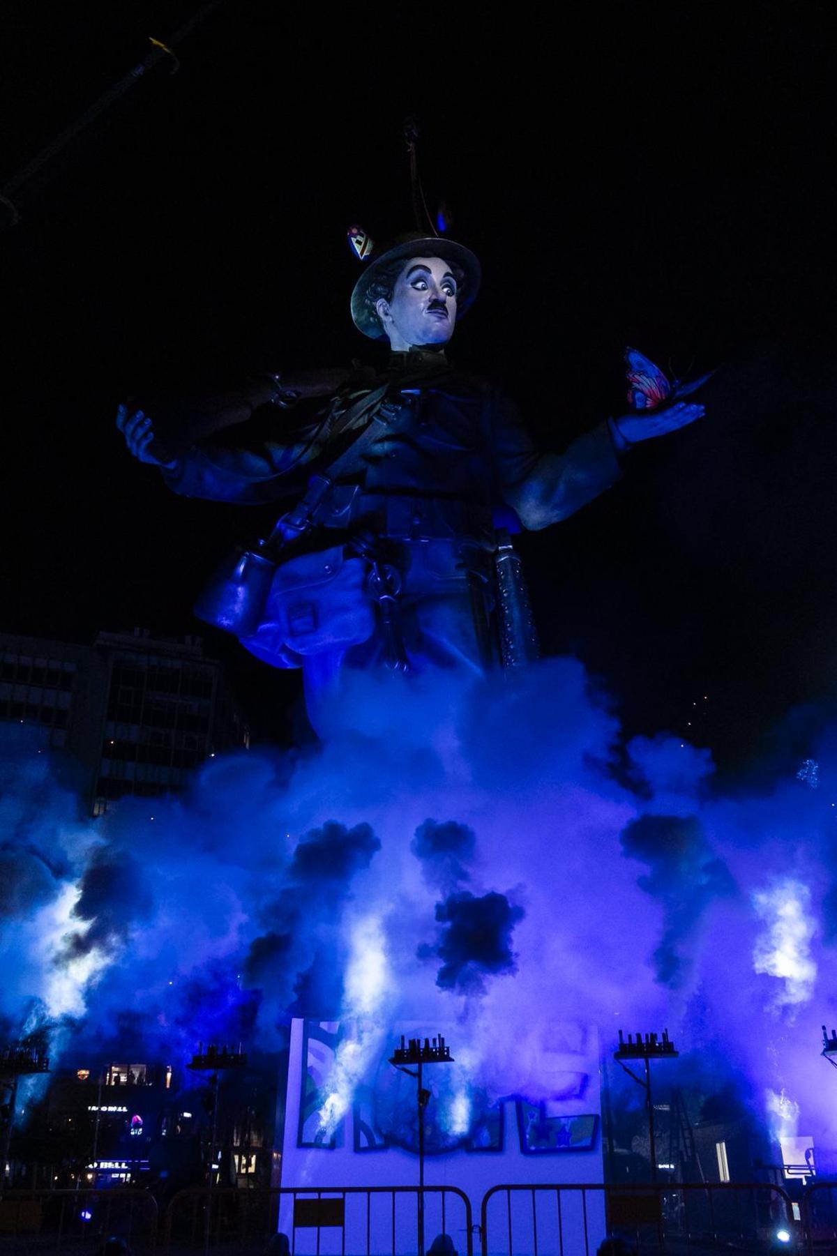 La cabeza del Chaplin ya está en la falla municipal