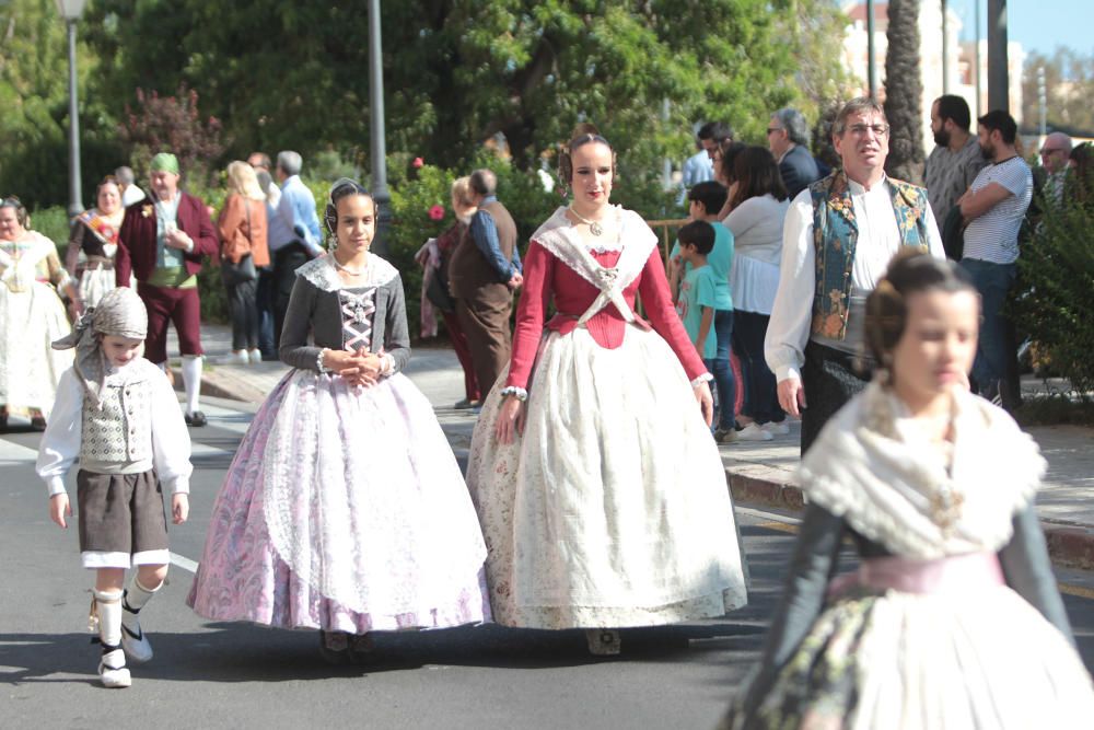 Homenaje a la Senyera de la agrupación de Fallas del Marítim