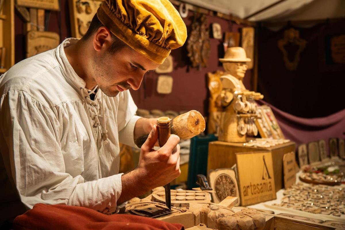 Galería de fotos de la jornada inaugural del Al-Qüra Medieval en l'Alcora