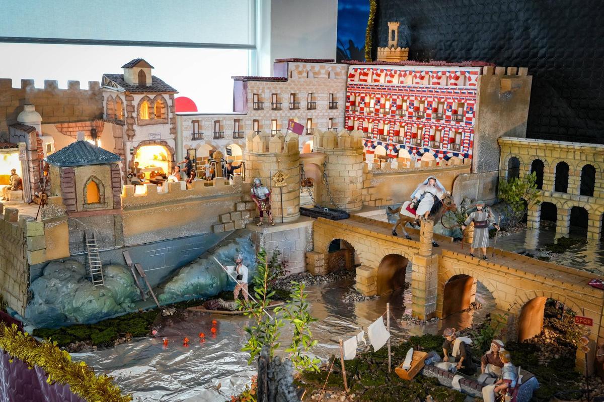 Una de las partes del Belén artesanal que Rafa Parra expone en Santa Marina.