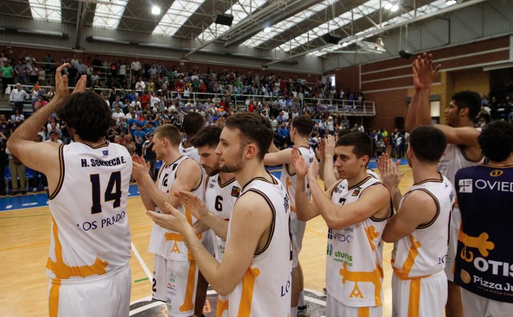 El Oviedo Baloncesto vence al Ourense en Pumarín