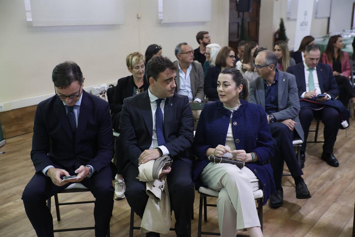 Entrega del XV Premio Familia Empresaria de Asturias, en imágenes