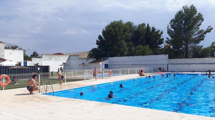 La temporada de piscinas se alarga hasta el 13 de septiembre