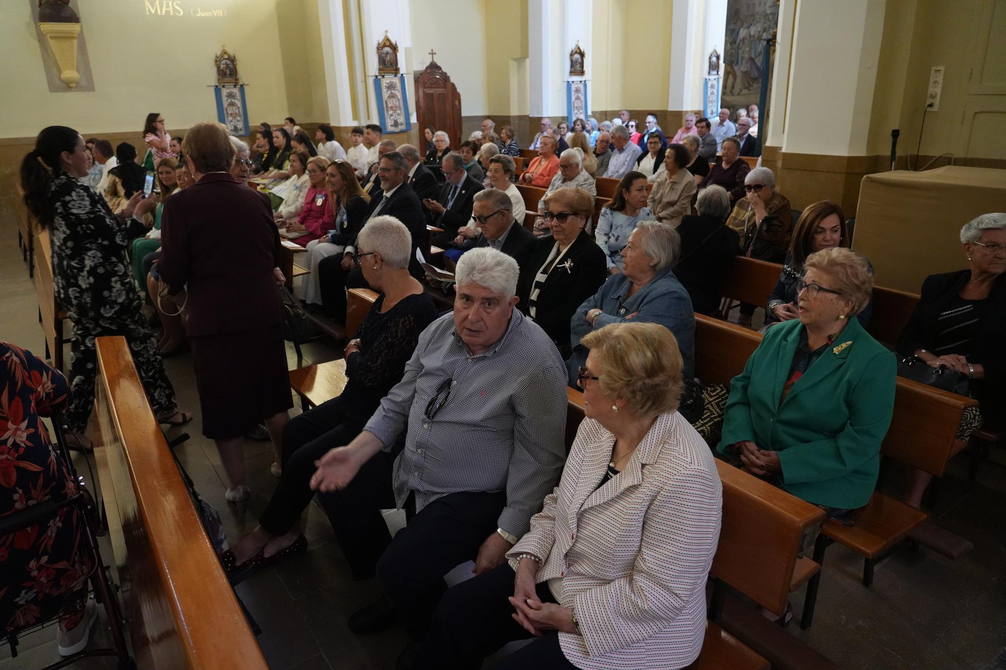 Las mejores imágenes de la misa a la Virgen de Lledó