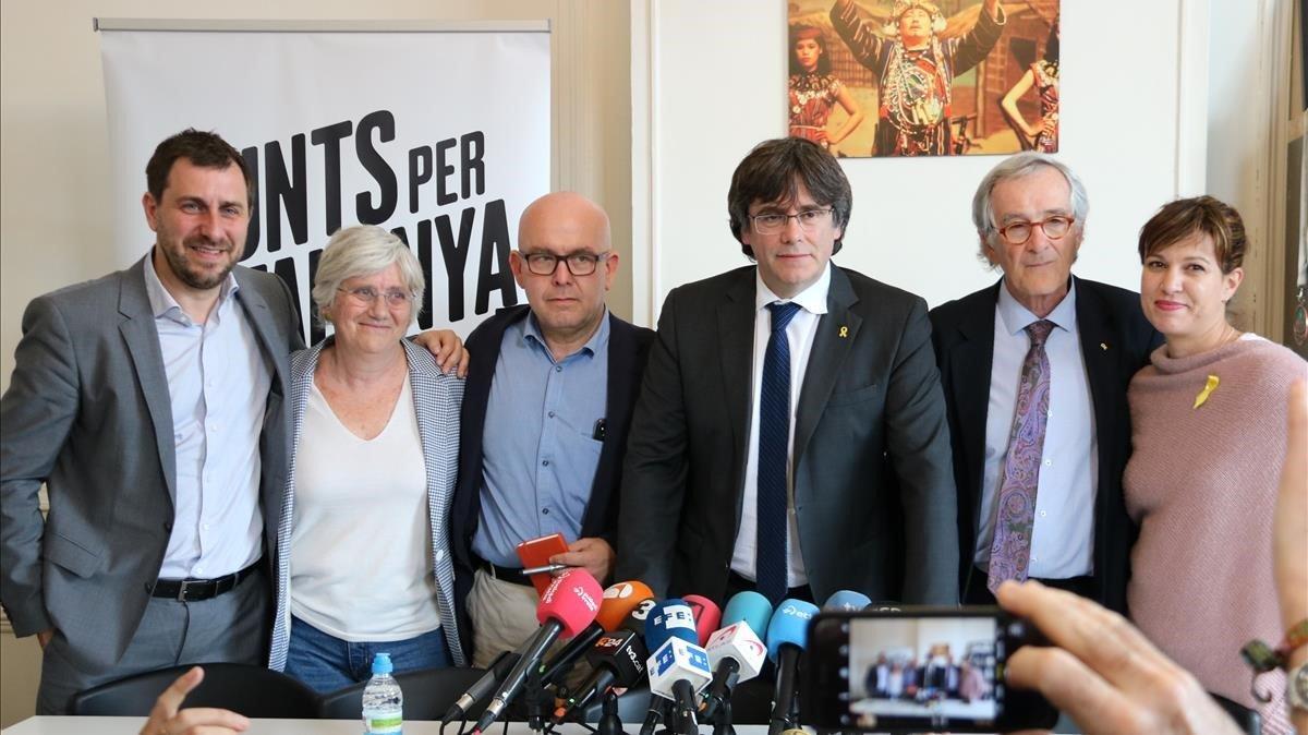 fcasals48007565 pla conjunt de com n  boye  ponsat   puigdemont  trias i tal190504143638