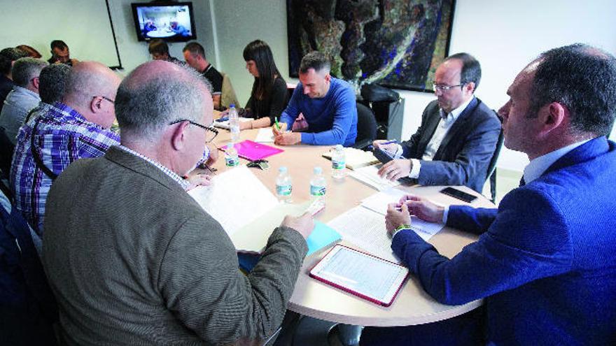 Canarias convocará 2.041 plazas en las oposiciones de profesores de 2018