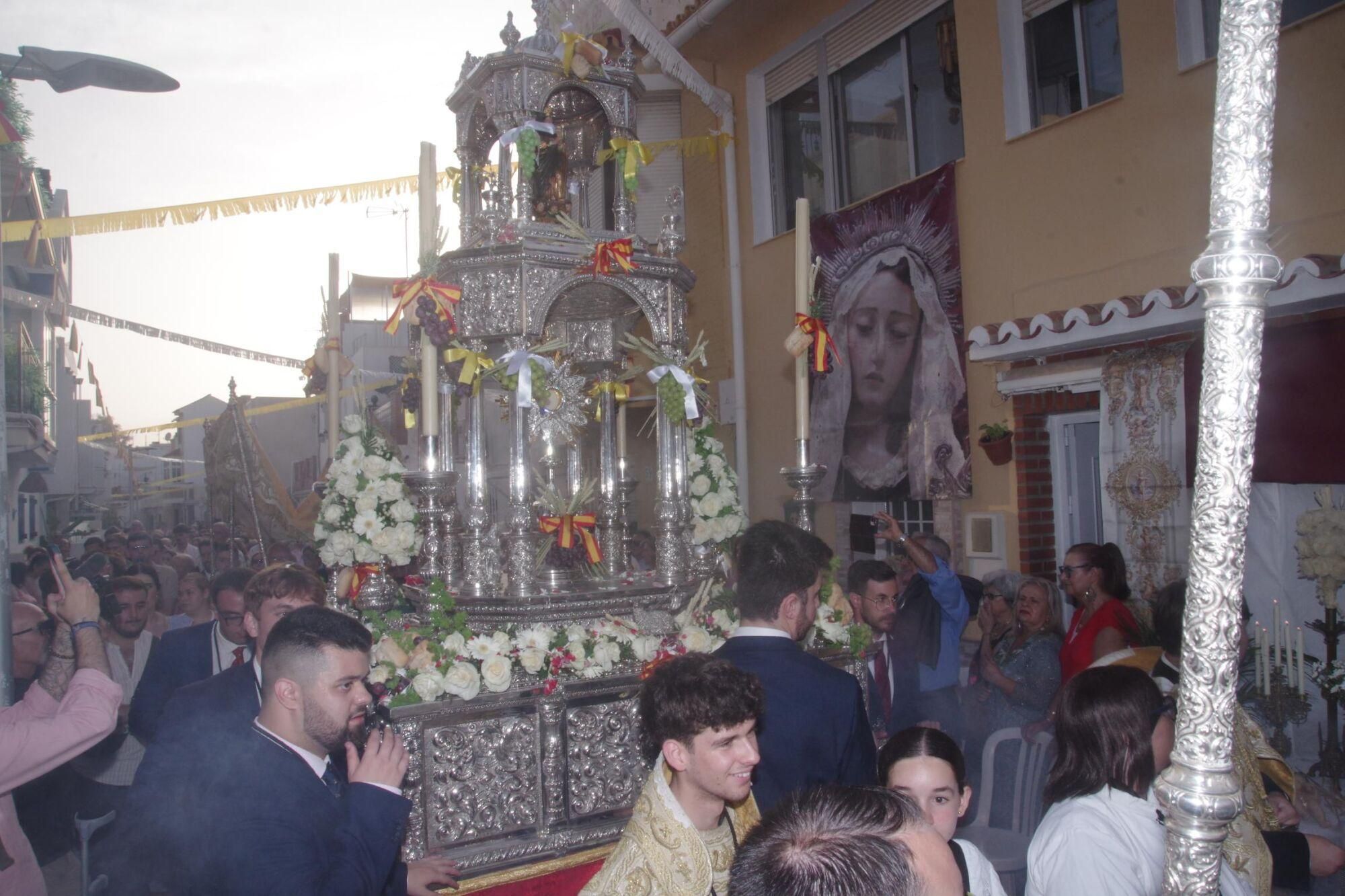 Imágenes de la procesión del Corpus, en Pedregalejo