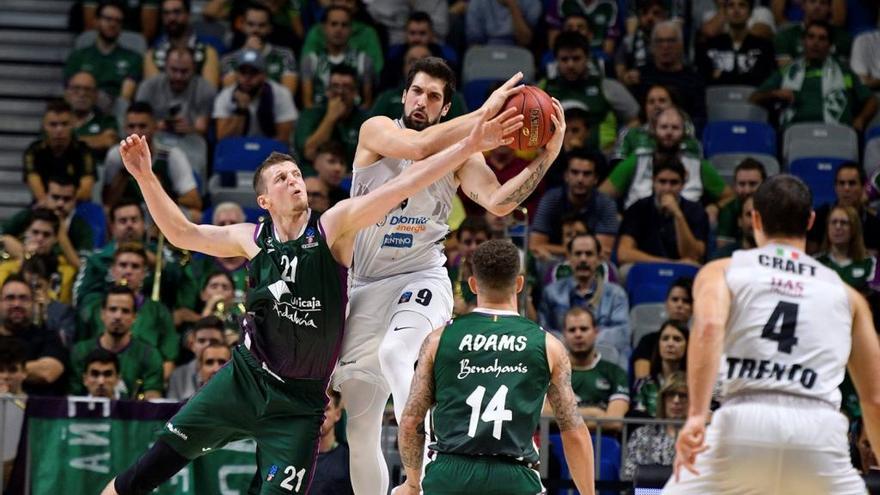 El Unicaja ganó al Trento en el partido de la primera vuelta jugado en el Martín Carpena.