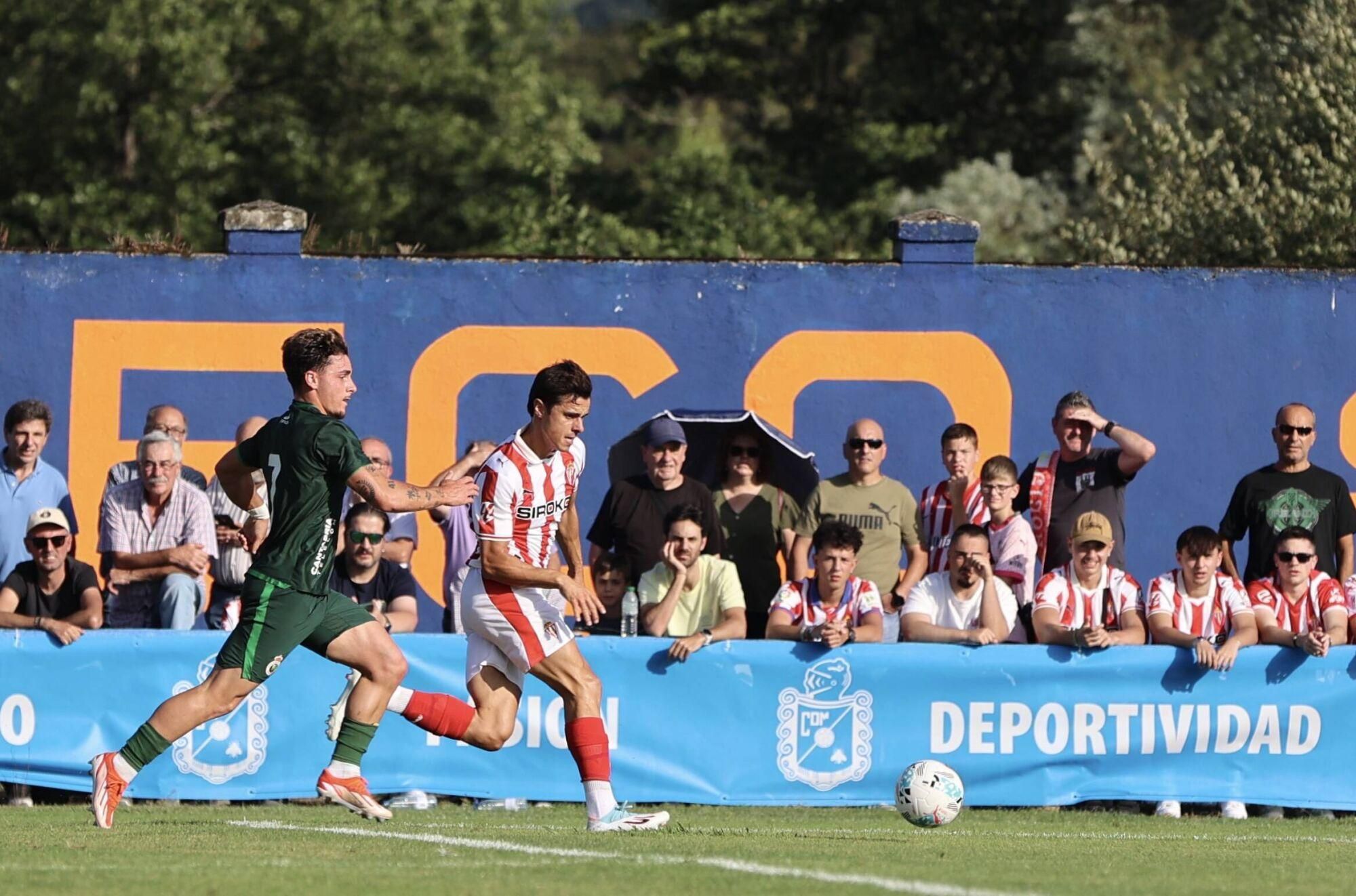 EN IMÁGENES: Amistoso de pretemporada en Grado entre Sporting y Racing de Santander