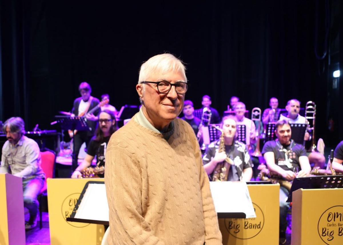 Berger ayer durante un ensayo con la big band. | BERNABÉ/ AMANDA CASTRO