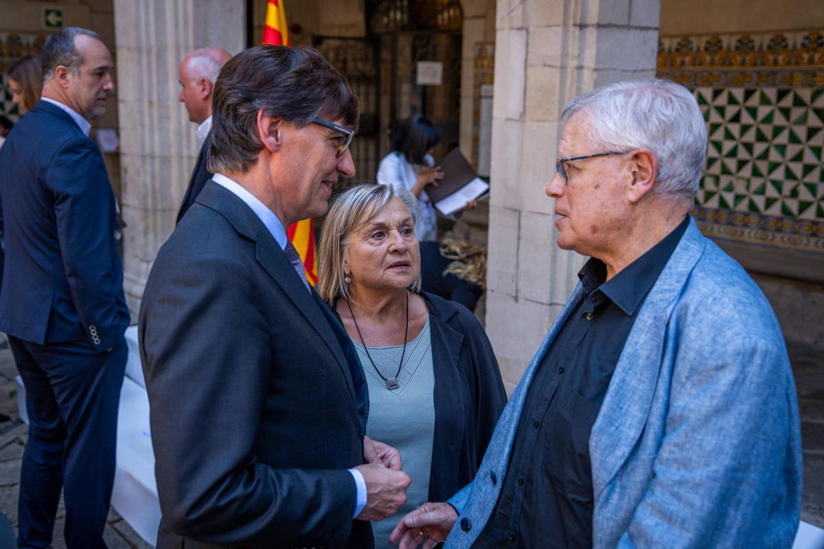 Acto de firma del Pacte Nacional per la Llengua