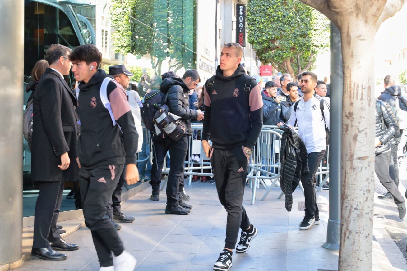 La llegada de las 'estrellas' del Real Madrid a Castellón