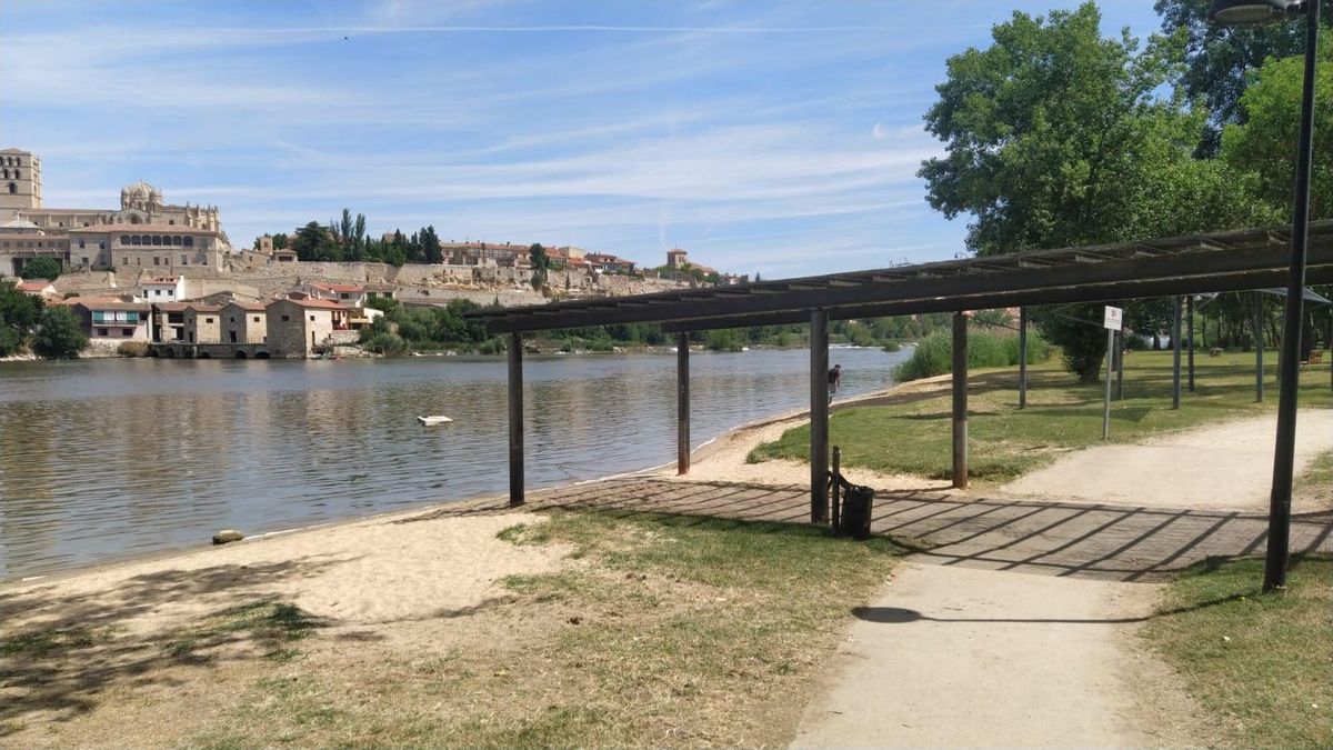 Playa de los Pelambres, que iniciará la temporada de baño en julio.