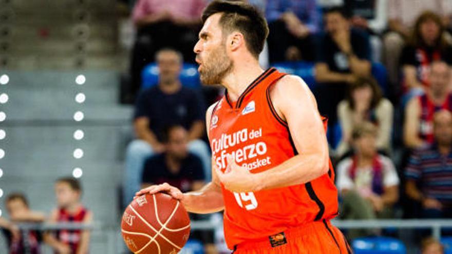 San Emeterio firmó su mejor partido con el Valencia Basket