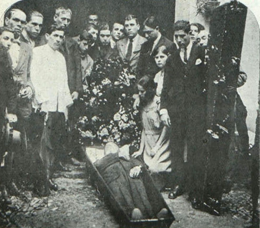 1923 Entierro de Enrique Rodríguez Manolete II.jpg