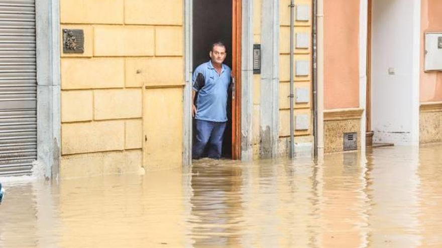 «Solo queda esperar a que amaine»