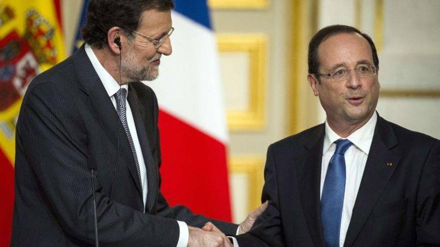 Rajoy y Hollande defienden un pacto de crecimiento para Europa