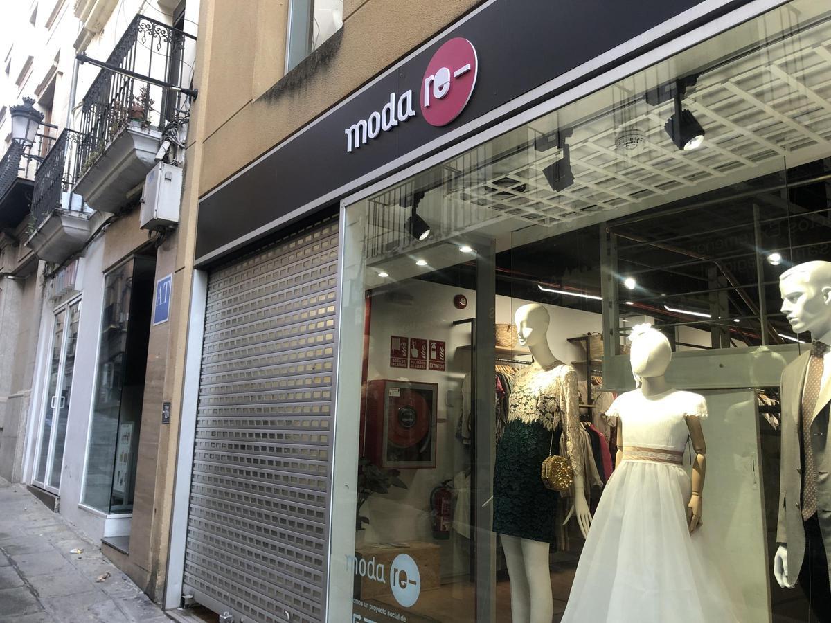 Fotogalería: Un paseo por la calle Pintores de Cáceres