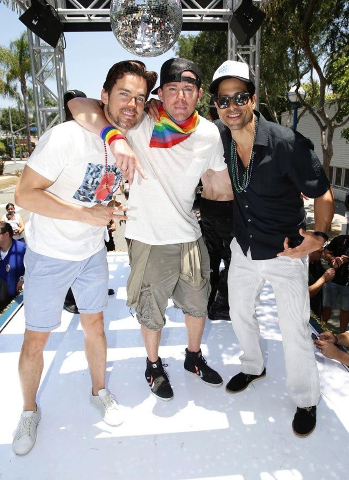 Matt Bomer, Channing Tatum y Adam Rodriguez en el desfile del Orgullo de West Hollywood