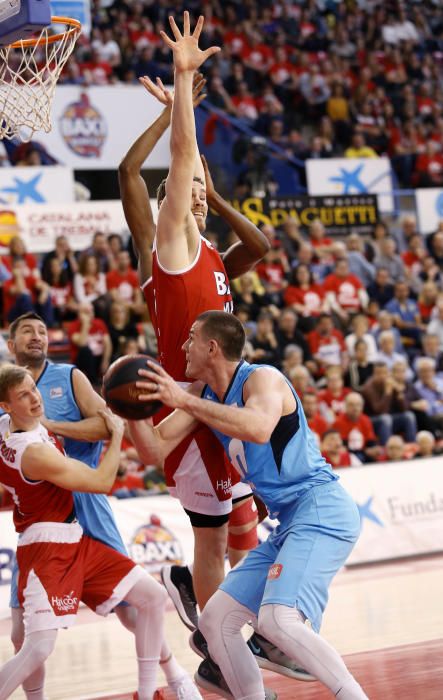 Els triples d''Estudiantes i les 20 pilotes perdudes condemnen el Baxi a Madrid (87-79)