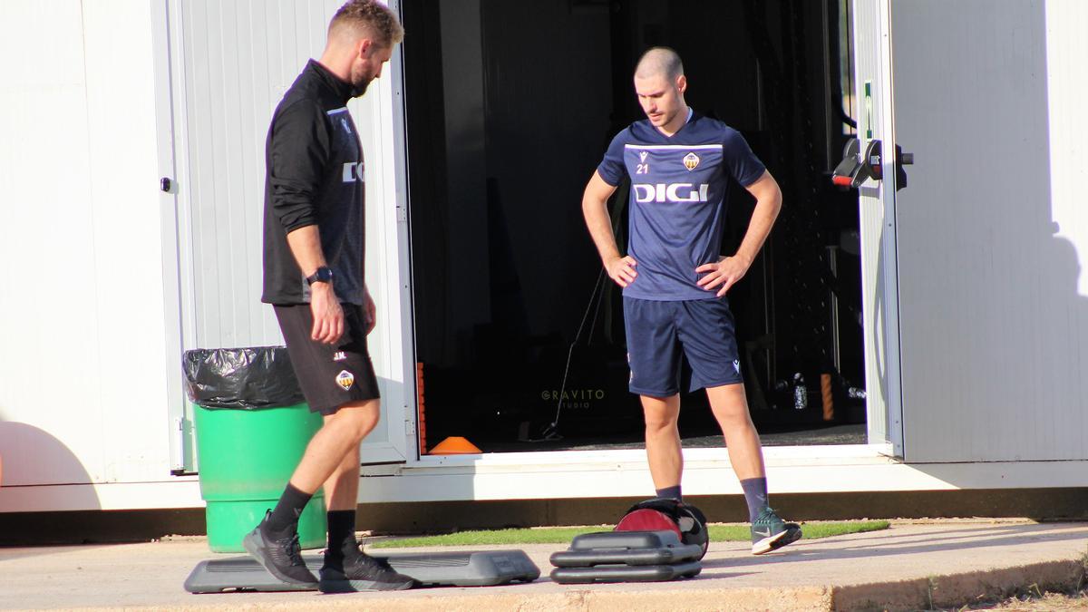 Jorge Fernández inicia una nueva etapa en su recuperación en el CD Castellón.